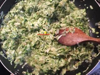 MACARRONES CON CALABACÍN MACARRONES CON CALABACÍN
