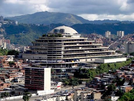 Venezuela: El centro comercial que se convirtió en prisión.