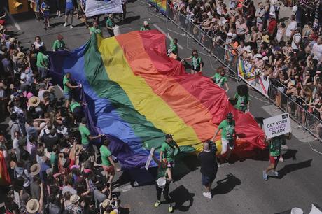 Celebra todos los colores del Arco-Iris con Masglo