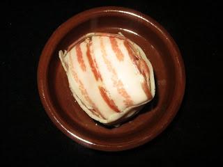 MOZZARELLA ENVUELTA EN BACON