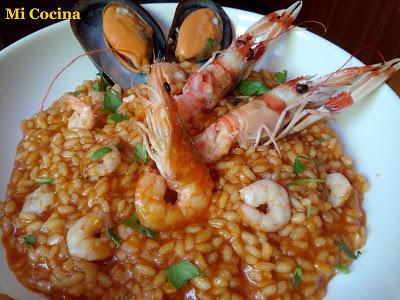 ARROZ MELOSO CON CIGALAS, GAMBAS, MEJILLONES Y LANGOSTINOS DE MALAGA