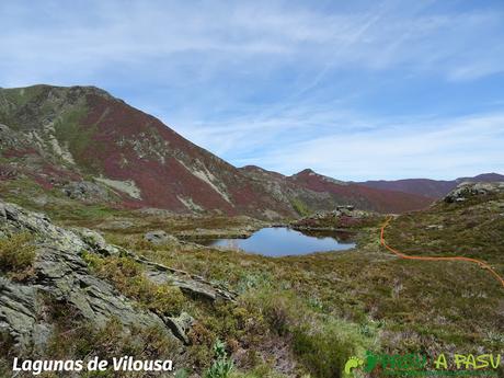 Lagunas de Vilousa bajo el Mustallar