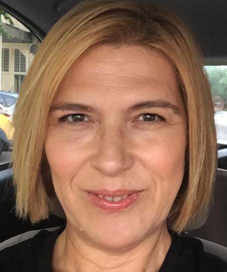 En esta foto me iba de evento con la CC Cream de Artistry y un poco de máscara y contouring. Queda muy natural, verdad? Comparativa de CC Creams: Bella Aurora, Artistry y Oriflame