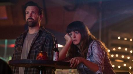 Colossal – ¿Aquí quién es el monstruo?