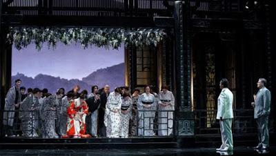 Madama Butterfly, Tragedia a La Japonesa