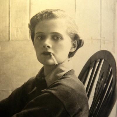 DAPHNE DU MAURIER