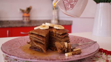 TORTITAS VEGANAS DE AVENA Y PLÁTANO TORTITAS VEGANAS DE AVENA Y PLÁTANO