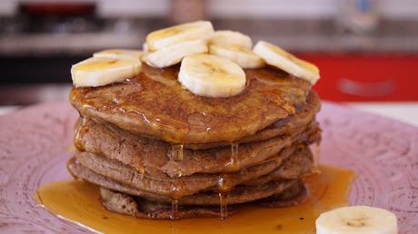 TORTITAS VEGANAS DE AVENA Y PLÁTANO TORTITAS VEGANAS DE AVENA Y PLÁTANO