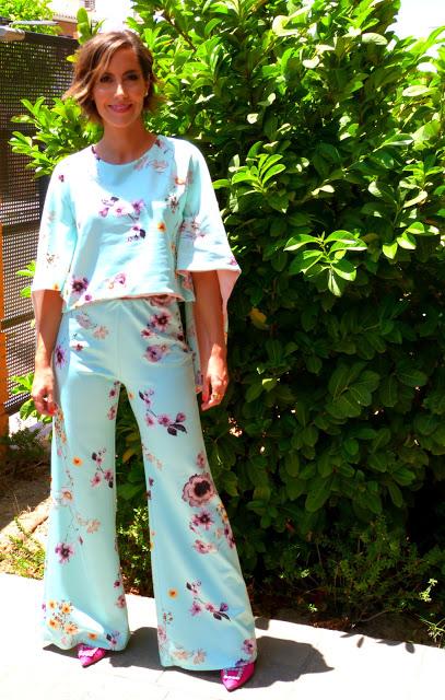 Fitness And Chicness-Japanese Flowers TopQueens Look-3 Fitness And Chicness-Japanese Flowers TopQueens Look-3