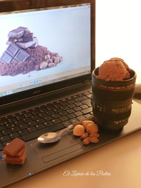 Helado de Chocolate con Almendras Helado de Chocolate con Almendras