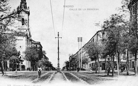 Fotos antiguas: Limpiando la Calle Princesa (1902)