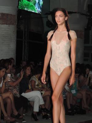 080 Bcn Fashion Junio 2017: Desfile Guillermina Baeza