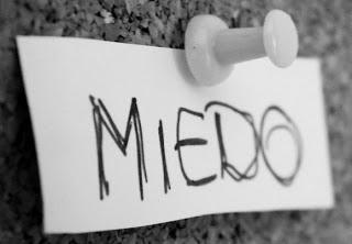 Valkiria. game over - David Lozano Valkiria. game over - David Lozano