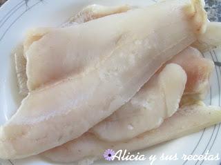 PASTELITOS DE MERLUZA Y PATATA AL HORNO