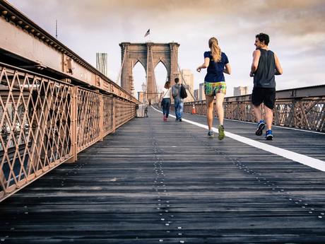 Materiales y consejos para correr durante los meses de calor