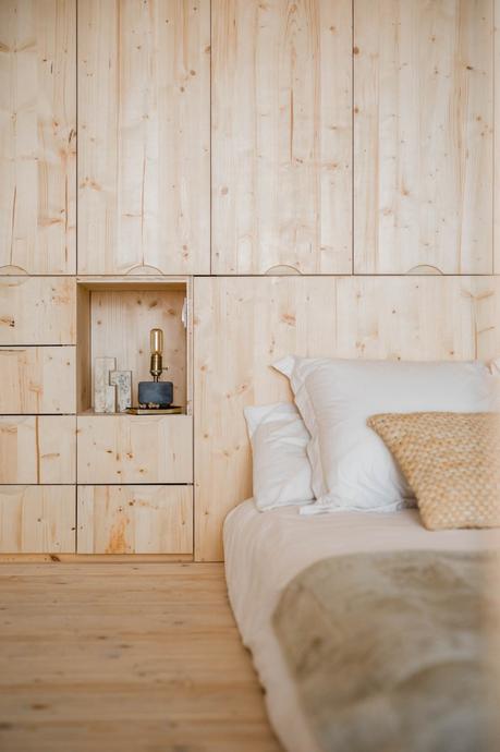 revestimiento madera estilo nórdico barcelona distribución diafana abierta decoración minimalista decoración escandinava casa bajo pequeño blog decoracion interiores revestimiento madera estilo nórdico barcelona distribución diafana abierta decoración minimalista decoración escandinava casa bajo pequeño blog decoracion interiores