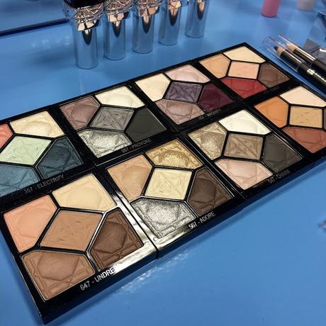 Las novedades de Dior: nuevos quintetos 5 Couleurs, khôl, Forever Undercover y la estrella: Pump N'Volume. Las novedades de Dior: nuevos quintetos 5 Couleurs, khôl, Forever Undercover y la estrella: Pump N'Volume.