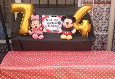 MICKEY Y MINNIE