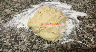 ANDALUZAS RELLENAS DE CREMA PASTELERA ANDALUZAS RELLENAS DE CREMA PASTELERA