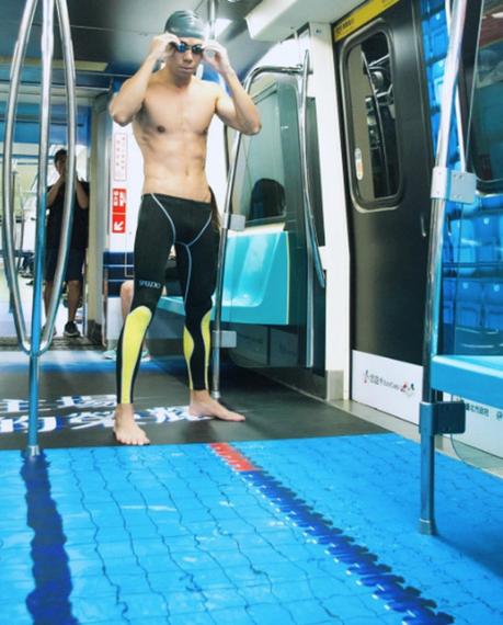 Transforman los vagones de un metro de Taiwán en una piscina para los Juegos Universitarios 2017