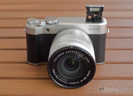 Fujifilm X-A10, análisis: sencilla y modesta para iniciarse en el mundo de las mirrorless Fujifilm X A10