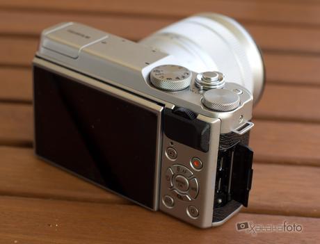 Fujifilm X-A10, análisis: sencilla y modesta para iniciarse en el mundo de las mirrorless Fujifilm X A10
