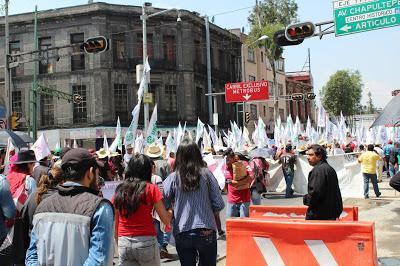 EL CAMPO ES DE TODOS, COMO LA DIGNA LUCHA POR EL BIENESTAR DE LOS CAMPESINOS EL CAMPO ES DE TODOS, COMO LA DIGNA LUCHA POR EL BIENESTAR DE LOS CAMPESINOS