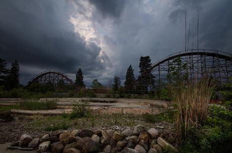 Abandonded Theme Park Seph Lawless 2