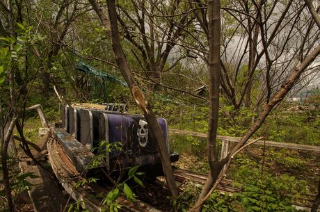 Abandonded Theme Park Seph Lawless 5