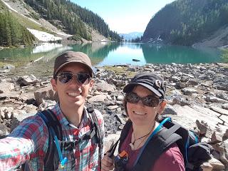 SENDERISMO EN LAKE LOUISE: DEVIL’S THUMB 2466 m