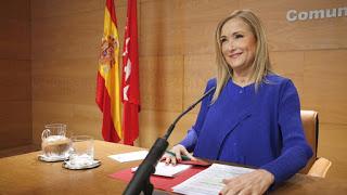 Váyase, señora Cifuentes (de vacaciones)