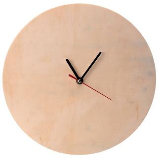 Como decorar un reloj de madera estilo vintage con decoupage y craquelado con sello