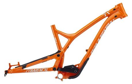 Nueva Commencal Supreme SX: el sistema HPP llega al Enduro