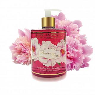 ¿Te gusta el aroma de las peonias?. Entonces adoraras “Pivoine Féerie” de Jeanne En Provence Pivoine Féerie Jeanne En Provence baño ducha hidratacion belleza sorteo beauty provenza peonia