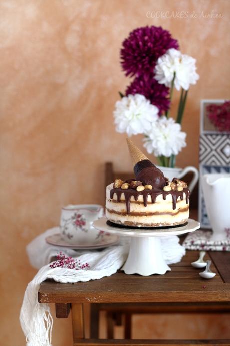 Tarta Snickers con Helado de Mantequilla de Cacahuete - Cookcakes de Ainhoa Tarta Snickers con Helado de Mantequilla de Cacahuete - Cookcakes de Ainhoa