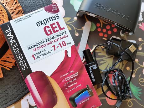 Manicura Semipermanente en un sólo Paso con SENSATIONAIL Manicura Semipermanente en un sólo Paso con SENSATIONAIL