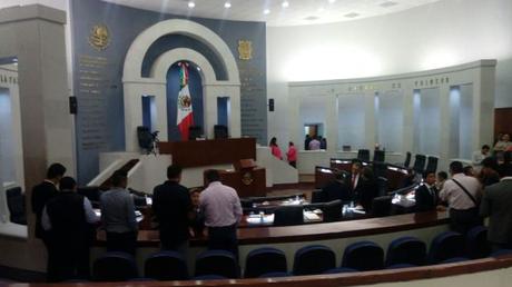Diputados locales eliminan el fuero en San Luis Potosí