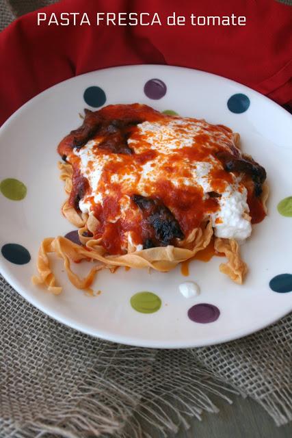 pasta fresca, tomate, burrata