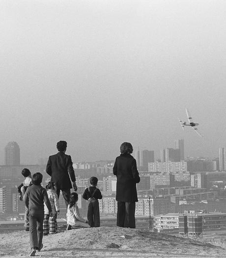 ‘Donde la ciudad termina’, la periferia de Madrid en los años 70 retratada por Enrique Sáenz de San Pedro ‘Donde la ciudad termina’, la periferia de Madrid en los años 70 retratada por Enrique Sáenz de San Pedro