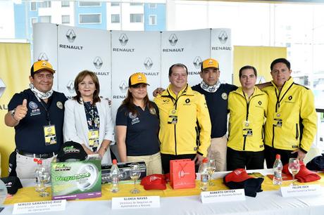 Renault Ecuador da la bienvenida al Club Duster Perú en su travesía “La Ruta de los Andes”