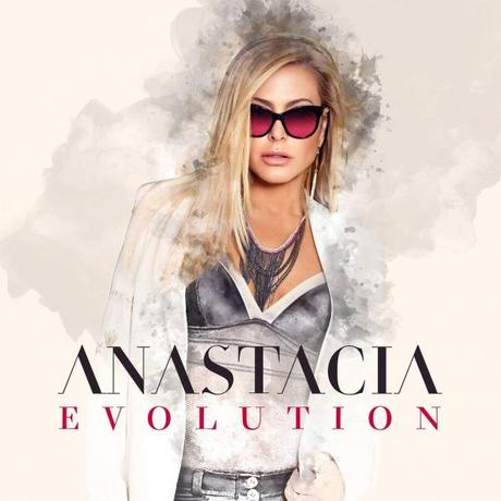 Anastacia estrena el videoclip del single ‘Caught In The Middle’ Anastacia Evolution