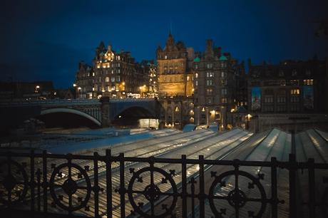 Imprescindibles en tu visita a Escocia (y 18). Edimburgo visto por la noche. Un cuento de hadas escocés Imprescindibles en tu visita a Escocia (y 18). Edimburgo visto por la noche. Un cuento de hadas escocés