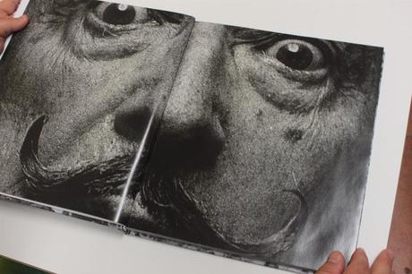 Un libro titulado “Españoles…Franco ha muerto”, el Mes de la Fotografía, el Camino de Santiago y más: Galaxia Xataka Foto Españoles...Franco ha muerto