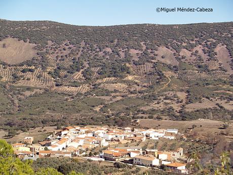 Siguiendo el Rio Jébalo por el Valle de Robledo del Mazo