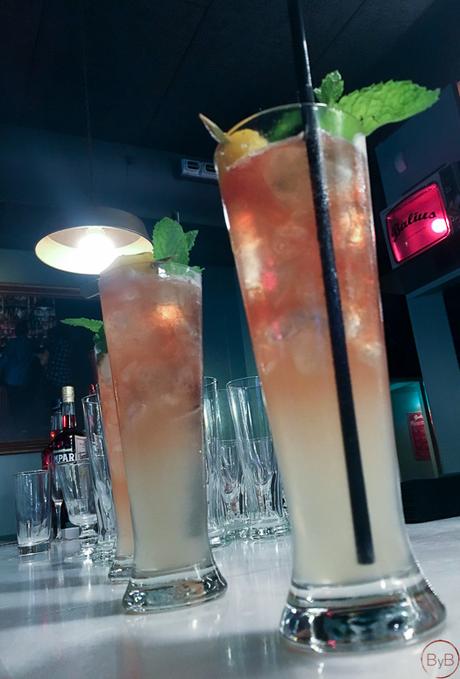 Coctelería con cerveza. Directa desde Londres Coctelería con cerveza. Directa desde Londres