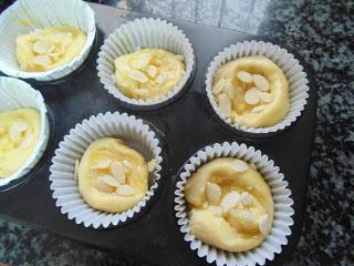 Brioches con almendras