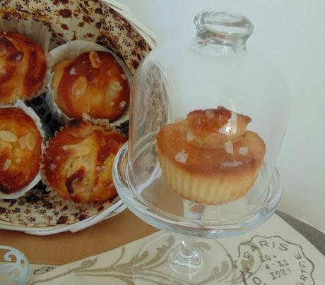 Brioches con almendras