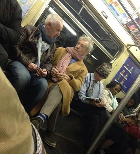 Las 10 fotos mas graciosas del mundo de gente extraña en el metro