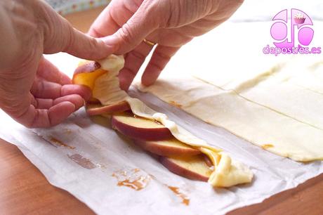 PASTEL DE MANZANA CON FORMA DE ROSA