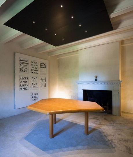 Un masía en el Empordá minimalista Un masía en el Empordá minimalista